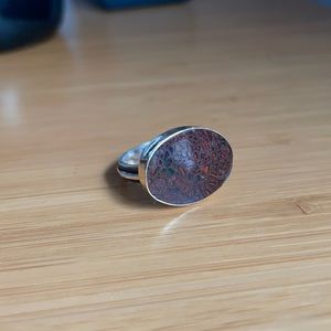 Young in the Mountains Dino bone ovalis ring